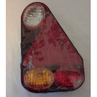 bel0414 Baklykta Aspöck Earpoint lll höger med backljus