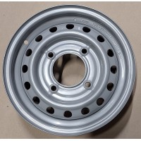 tbh0052 Stålfälg silver 4.5J 13" 4/139,7 675kg